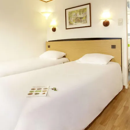 Campanile Hotel 3*