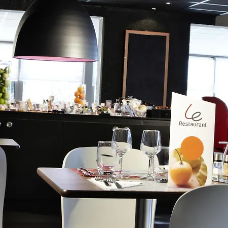 Hotel Campanile Villefranche-sur-saône 3*