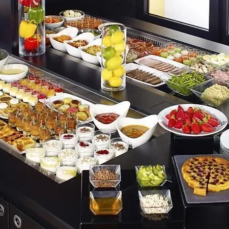 Campanile Villefranche-sur-saône Hotel 3*