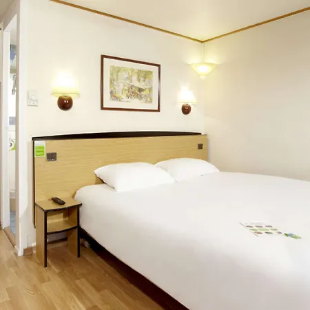 Hotel Campanile 3*